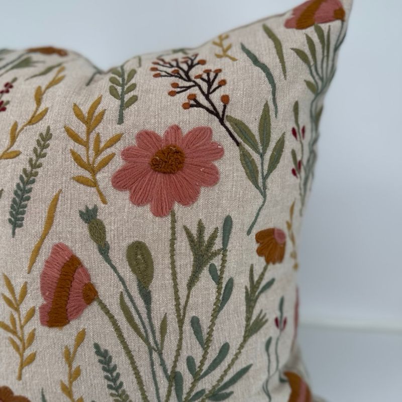 Brodert putetrekk BACEA