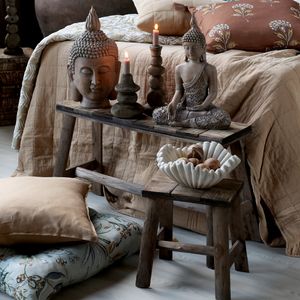 Hovedbilde Krakk med m&oslash;nster p&aring; setet. H33/L33/B24 cm natur